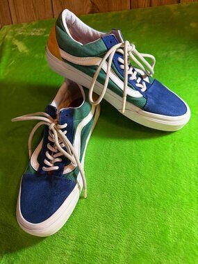 Vans Shoes‎ Custom Naruto 8M/ 9.5W Rare Japanese Anime Handpainted Vans | Shoes | Vans X Cobra Kai Sk8 Hi Miyagido | Poshmark main image 2